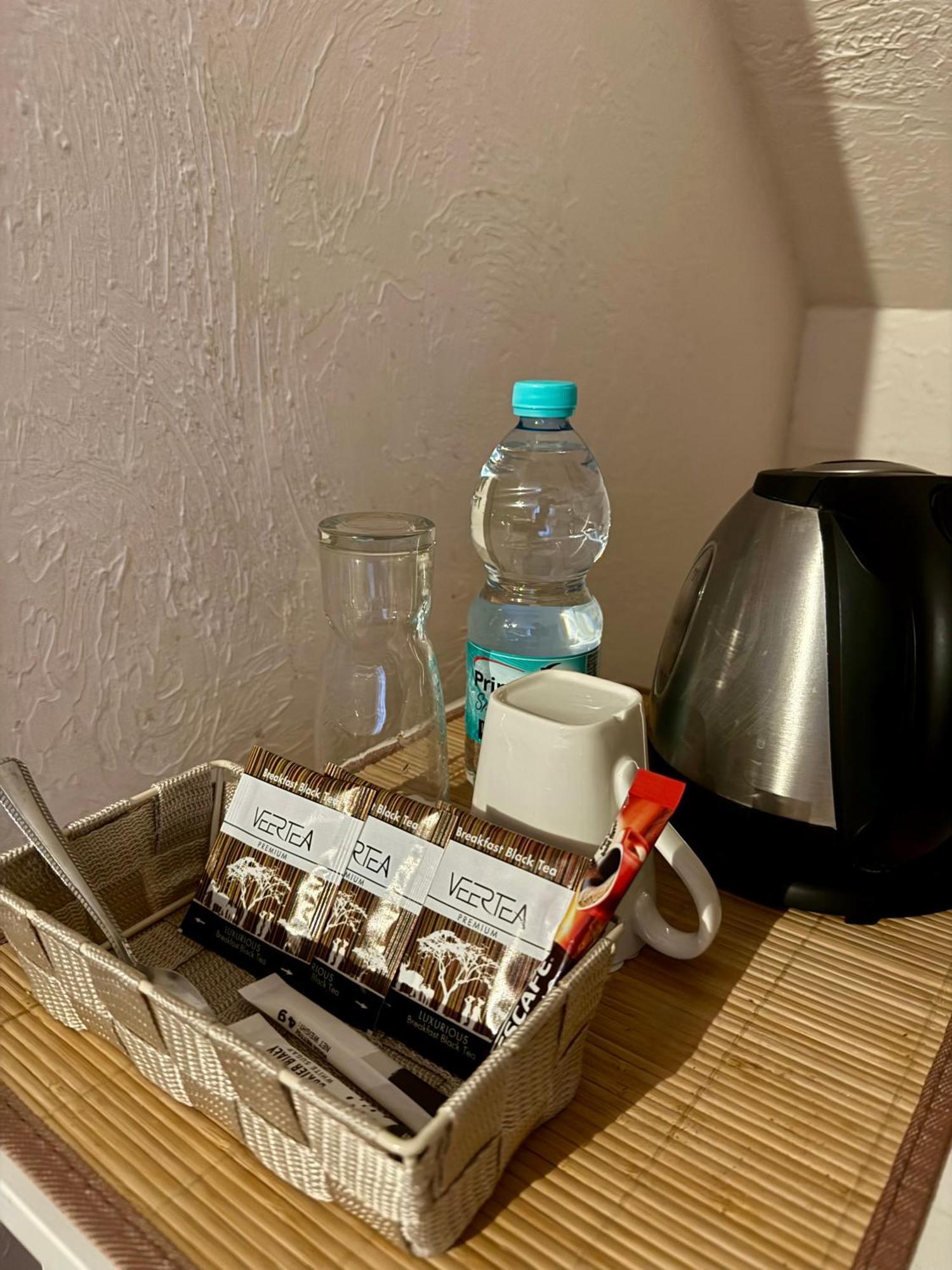 欧元s酒店 锡隆纳葛拉 客房 照片